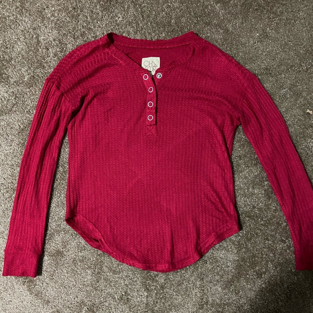 Brand: Chaser. Size: XS. Colour: Red